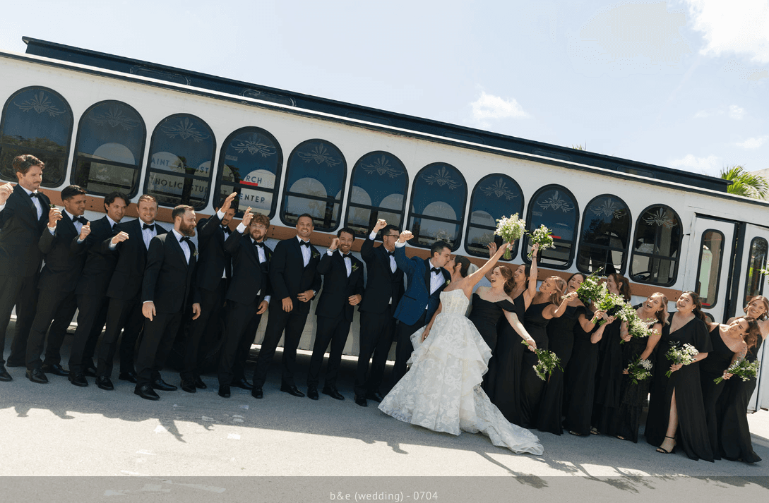 How to Choose the Perfect Wedding Transportation in Miami